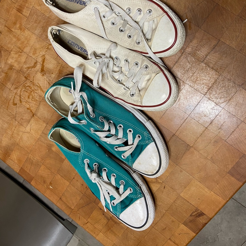 Converse shoe lot. women’s 8 (mens 6)